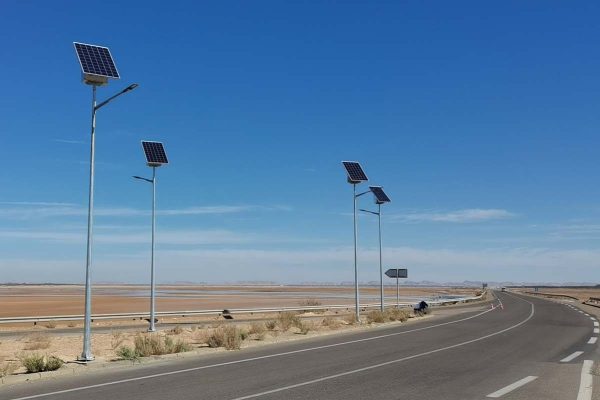 Series-Kmini-led-solar-street-lamp-on-Suburban-highway-in-Tunisia-2